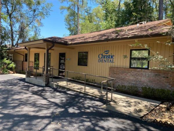 HICKORY WOODS DENTAL CENTER