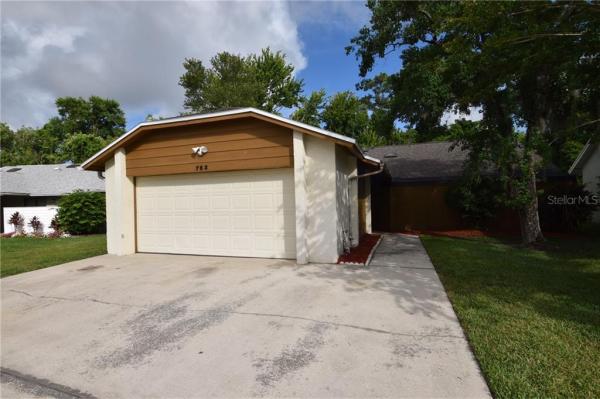 WEDGEWOOD TENNIS VILLAS