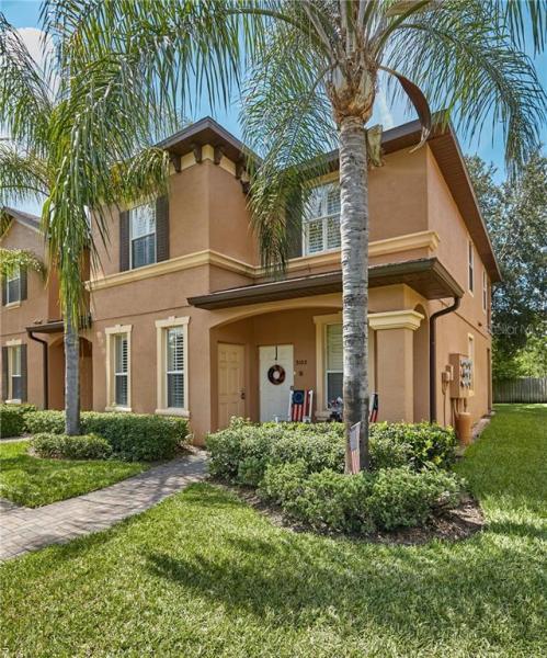 VILLA AT REGAL PALMS CONDO