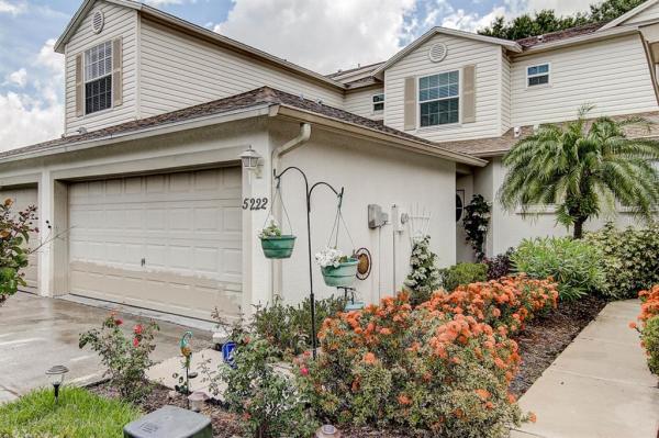 HERITAGE OAKS TWNHMS