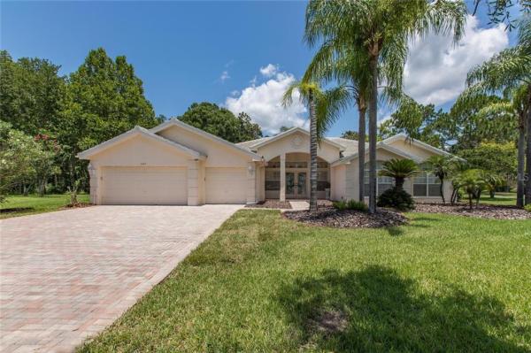 CRESCENT OAKS COUNTRY CLUB KINGSBURY PH 2