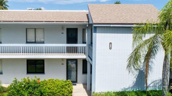 EAST LAKE WOODLANDS CONDO