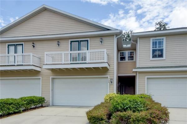 LUMSDEN RESERVE TWNHMS