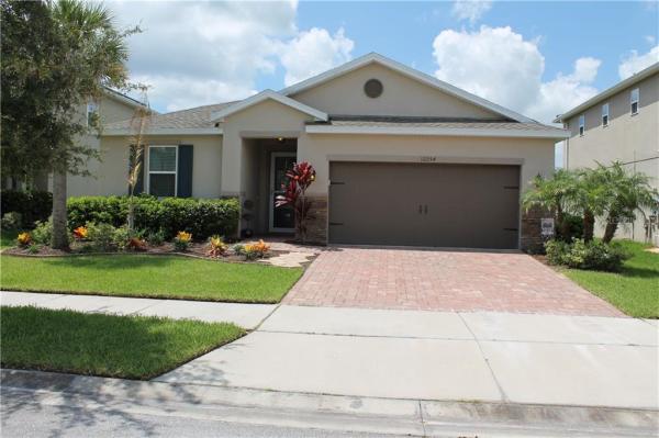 VILLAGES/TRINITY LAKES