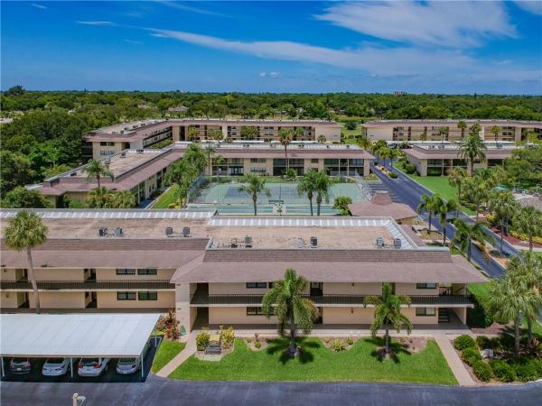 VILLAS DE GOLF CONDO