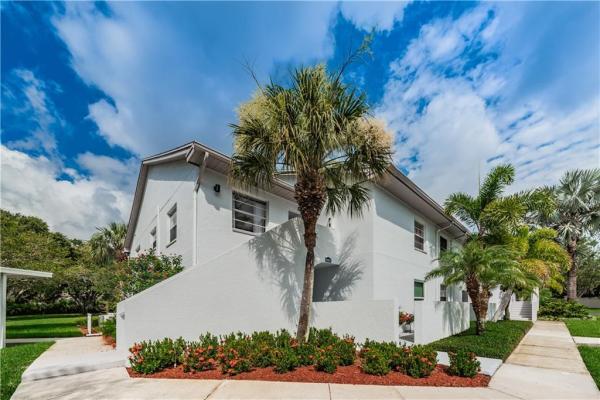 LANDMARK PLACE CONDO