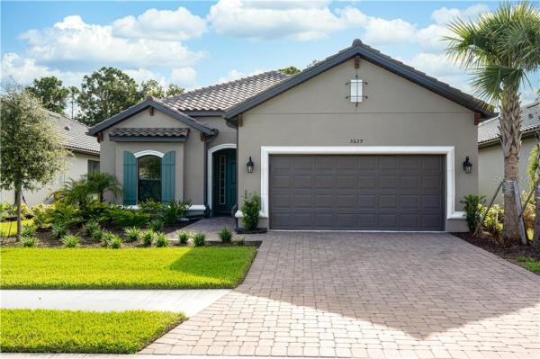 BELLACINA BY CASEY KEY PH 3