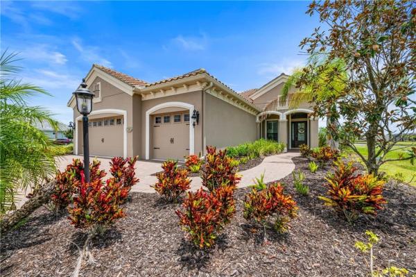 COUNTRY CLUB EAST AT LAKEWD RNCH VV1