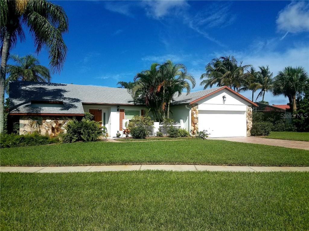 GULF GATE EAST - фото