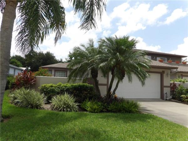 HUNTERS WALK - HAMLETS