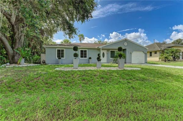 PORT CHARLOTTE SUB 04