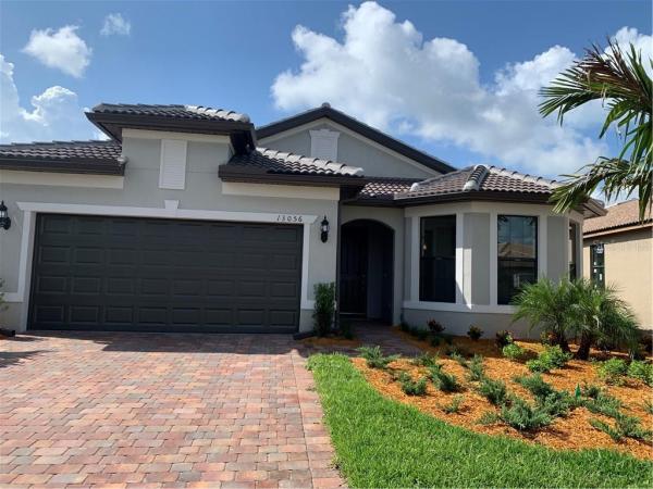 ISLANDWALK AT THE WEST VILLAGES