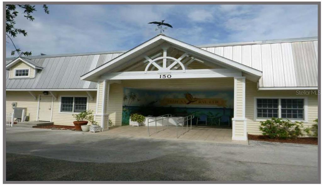 Commercial - фото