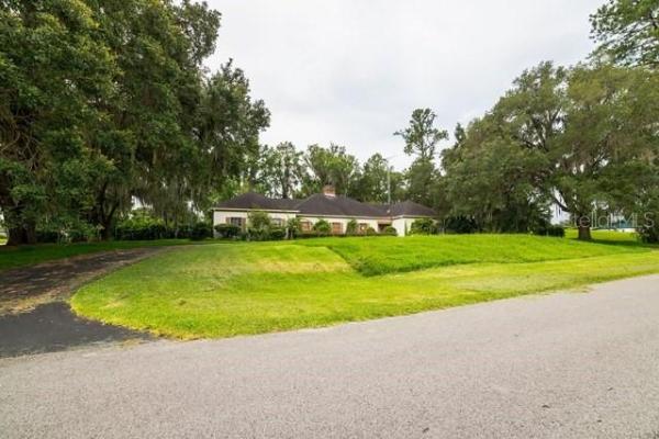 GOLDEN HILLS TURF & COUNTRY CLUB