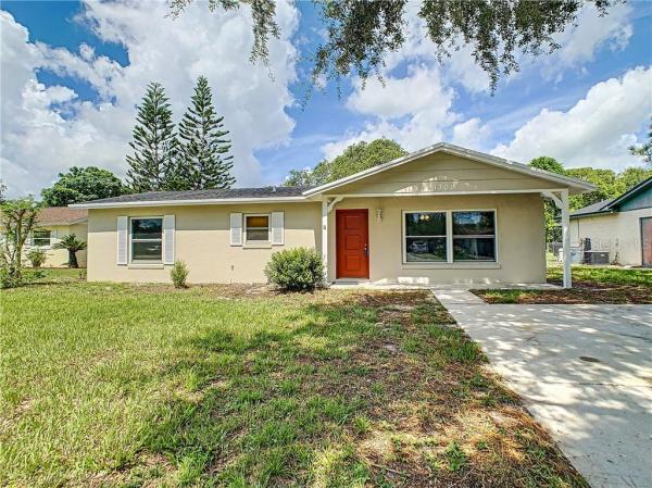 TWIN LAKES MANOR ADD 01