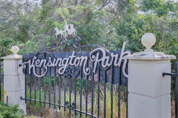 KENSINGTON PARK CONDO