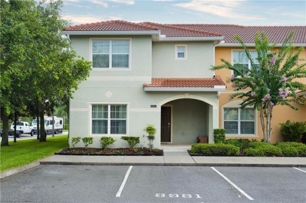 PARADISE PALMS RESORT P1