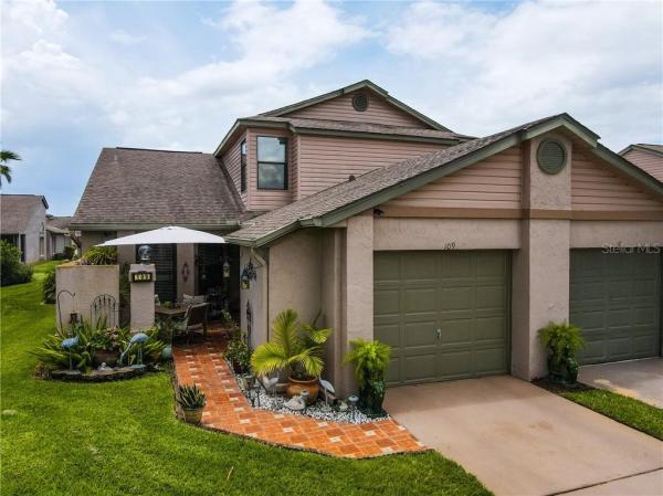 BUENAVENTURA LAKES LAKE POINTE TWNHMS