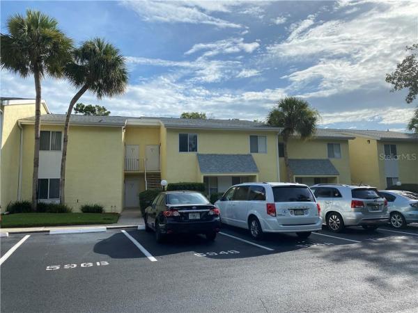 FAIRWAYS/SILVER SPGS SHRS CONDO