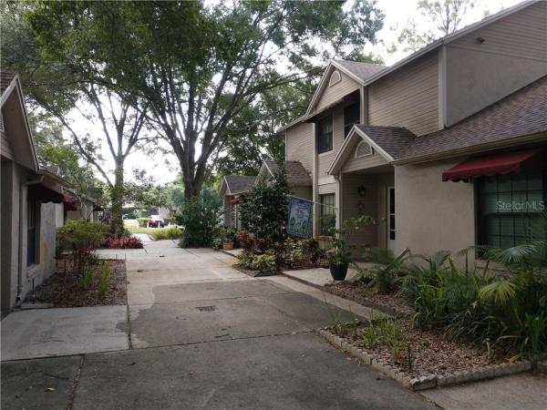 LAURELON VILLAGE OF MEADOWOOD