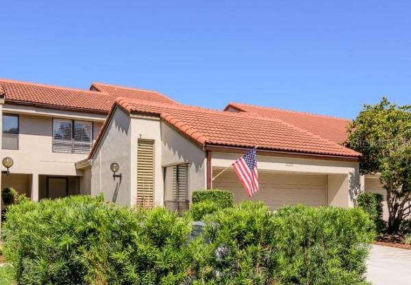 BRAELOCH VILLAGE CONDO