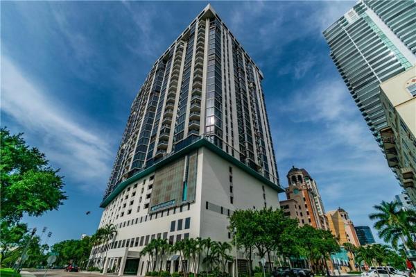 BAYFRONT TOWER CONDO