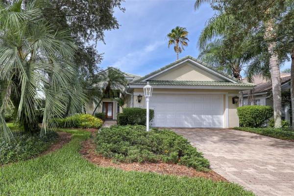 UNIVERSITY PARK COUNTRY CLUB