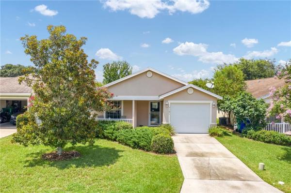 VILLAGES OF PARKWOOD