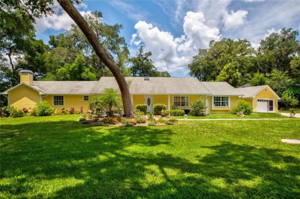 MOUNT DORA OAKES LT 01