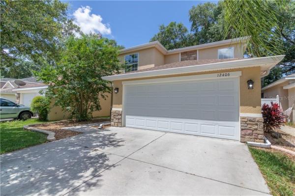 VILLAGES OF PARKWOOD