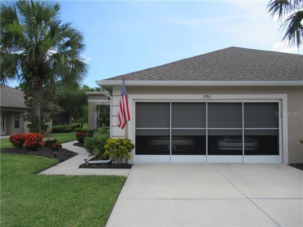 VILLAS OF SABAL TRACE