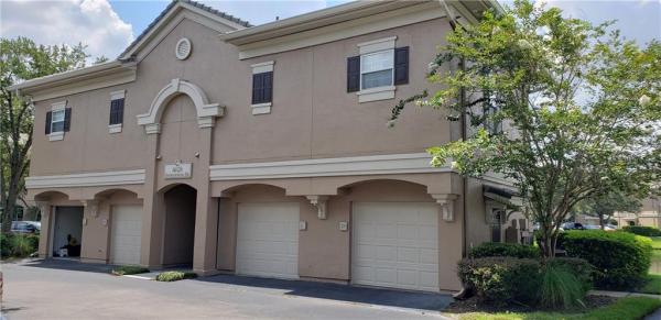 CAPRI/HUNTERS CRK CONDO