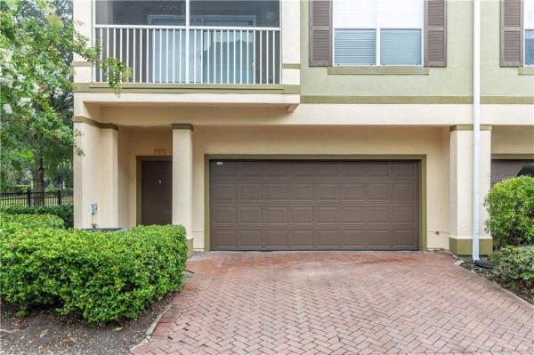 ESTATES/PK CENTRAL CONDO