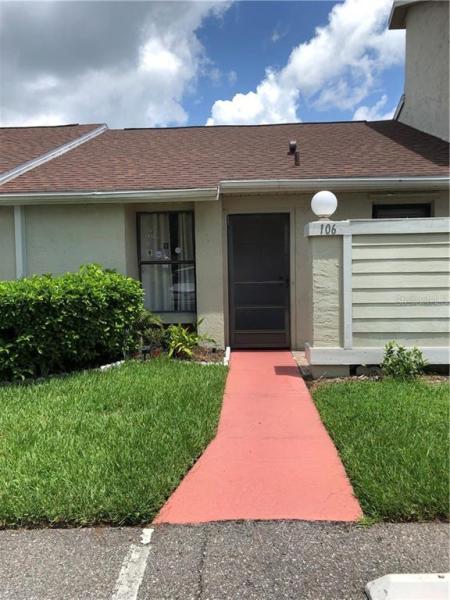 BUENAVENTURA LAKES PINE ISLAND VILLAS