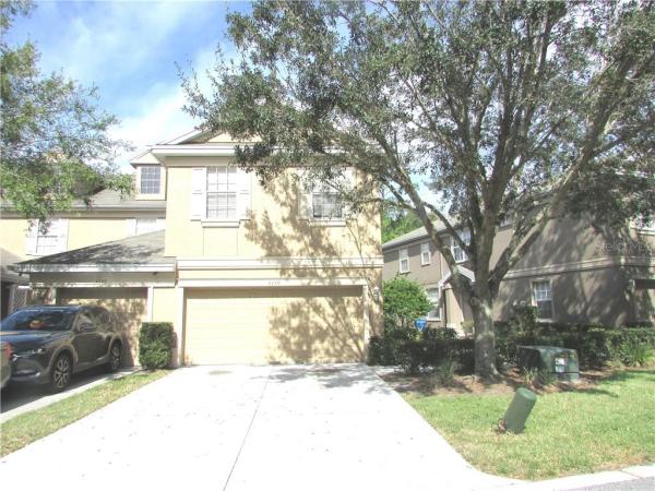 TOWNHOMES AT SABAL POINTE