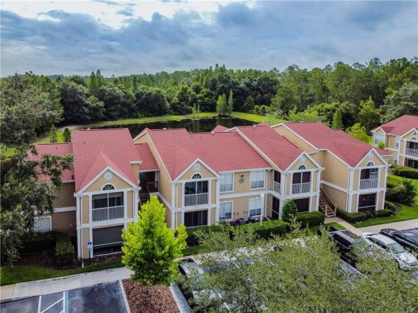 THE HIGHLANDS AT HUNTER'S GREEN