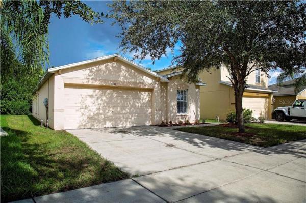 CARRIAGE POINTE PH 1