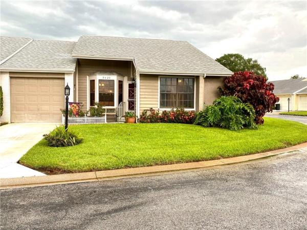 STAMFORD VILLAGE CONDO 01