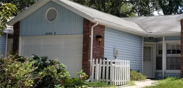 VILLAS OF BEACON GROVES