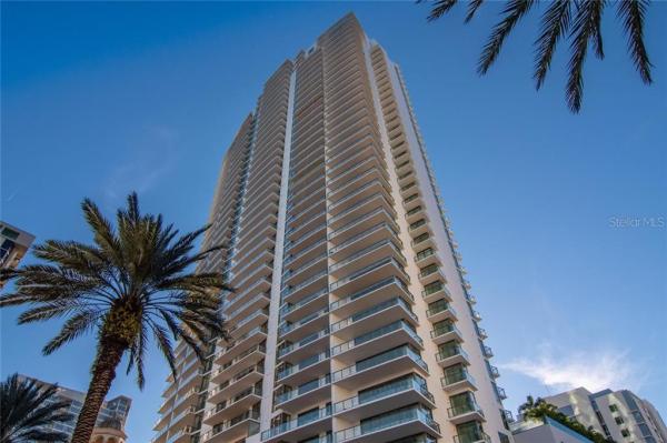 ONE ST PETERSBURG CONDO