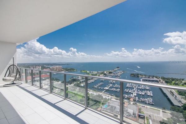 ONE ST PETERSBURG CONDO