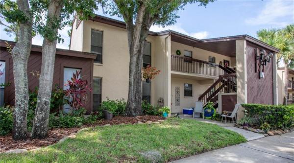 TARPON WOODS CONDO 3