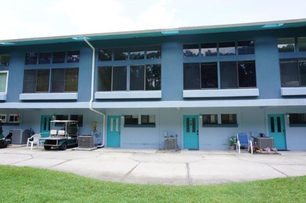 PARADISE LAKES CONDO