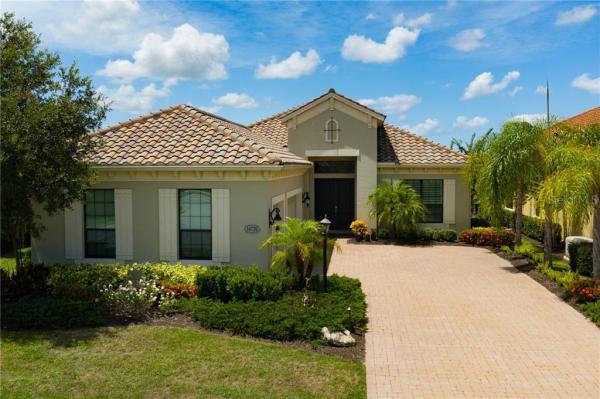 COUNTRY CLUB EAST AT LWR SUBPH SS AKA HI