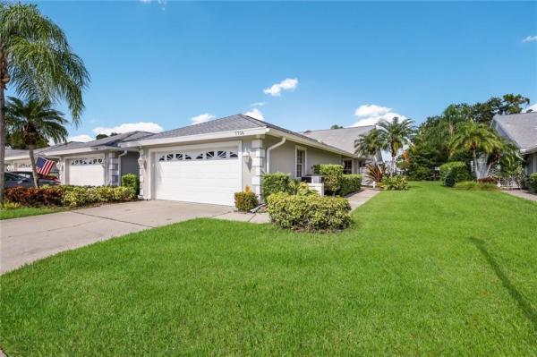 CLUB VILLAS AT PALM AIRE X