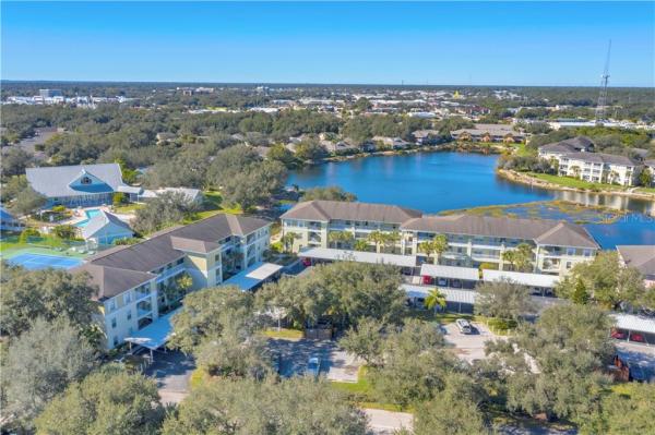 HERITAGE OAK PARK-WATERSIDE CLUB IV