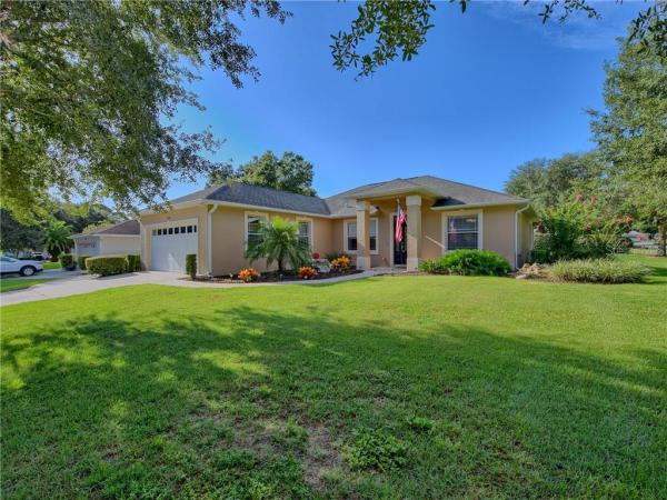 GROVE AT HARBOR HILLS