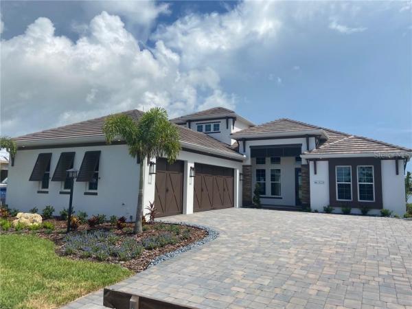 LAKEHOUSE COVE AT WATERSIDE