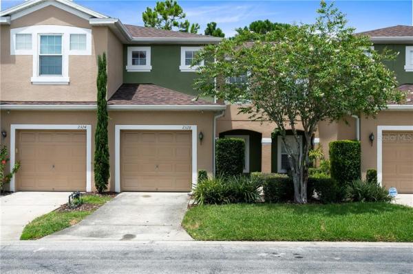 DEVON PLACE TOWNHOMES