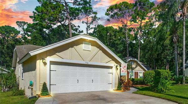 WOODLAND TERRACE AT COUNTRY CREEK